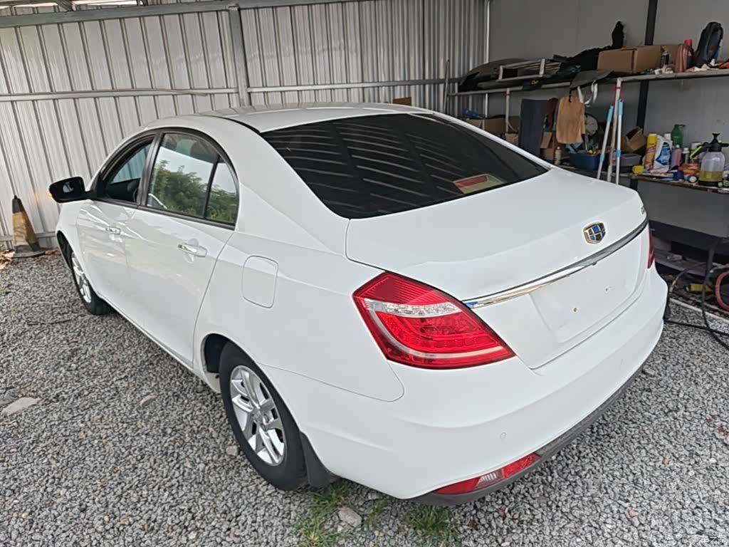 Geely Emgrand, 2016 все фото