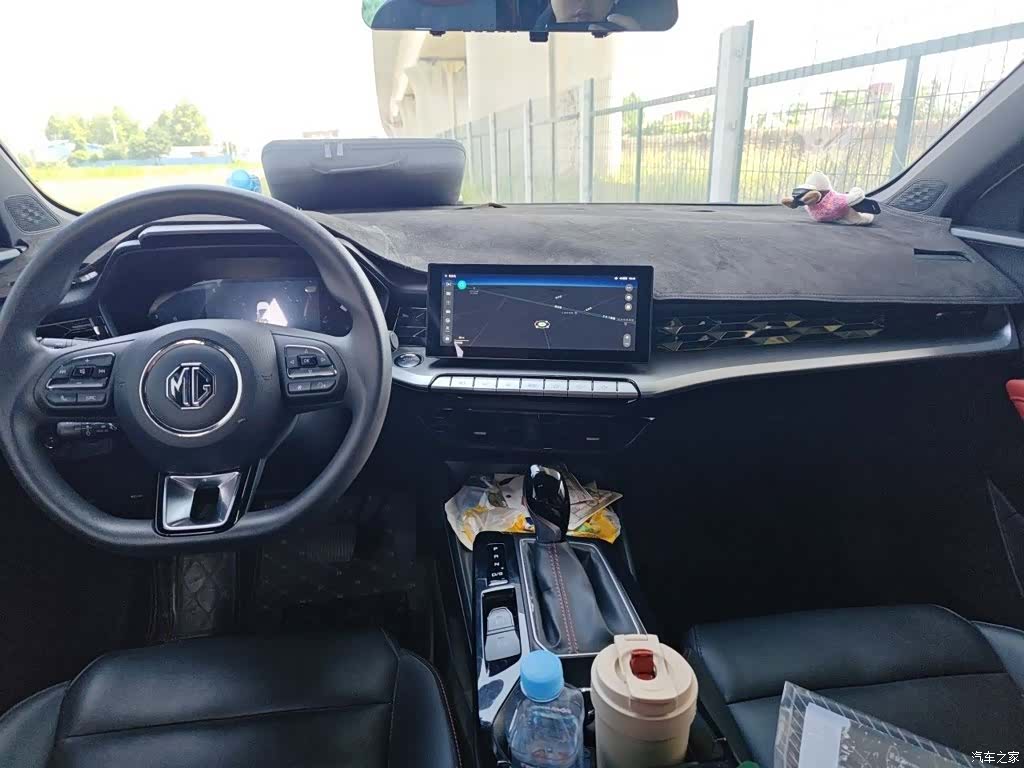MG MG5, 2022 13