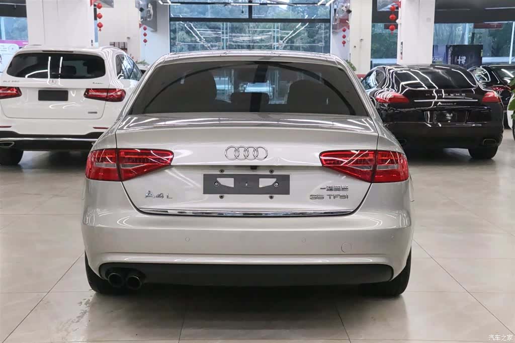 Audi A4L, 2016 4