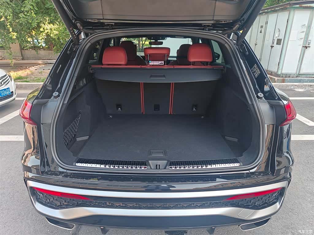 Audi Q5L, 2026 17