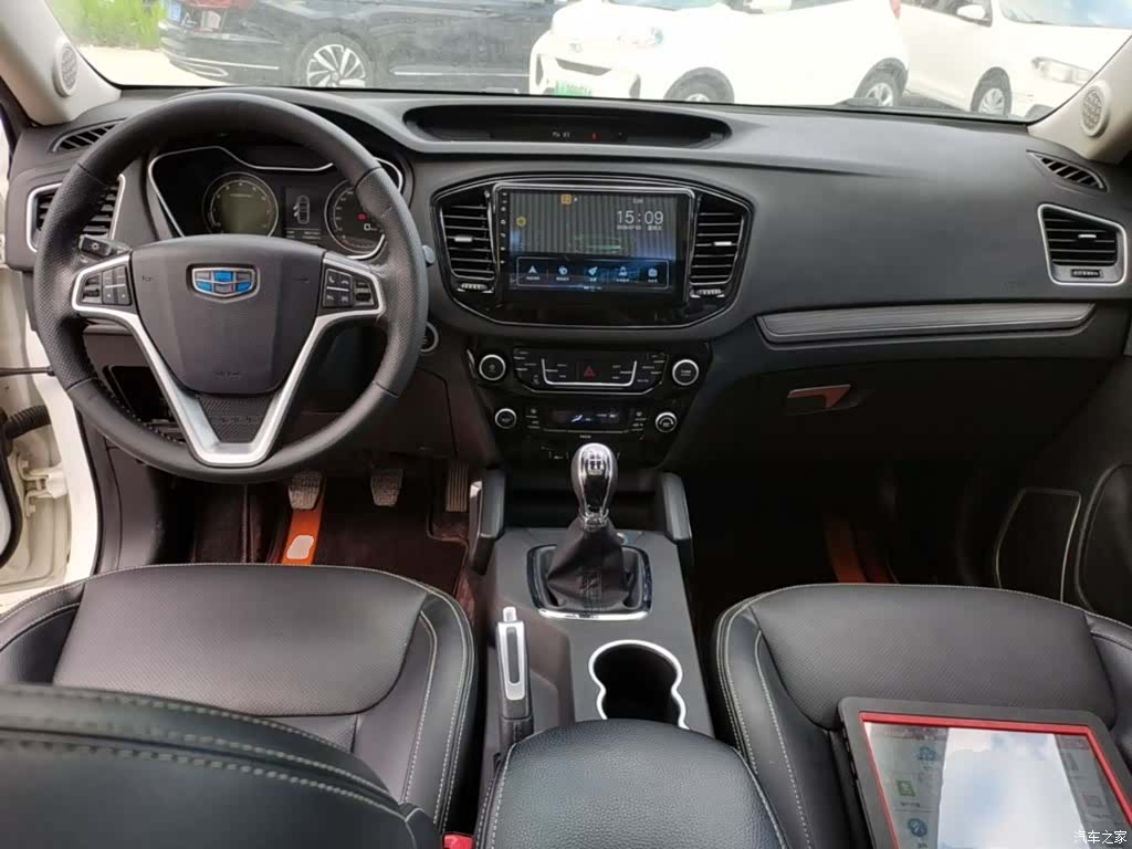 Geely X6, 2017 10