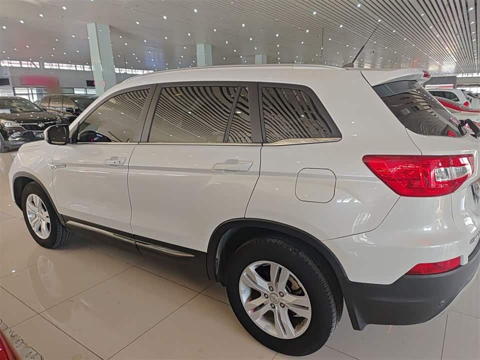 Changan CS75