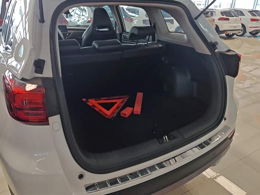 Changan CS75