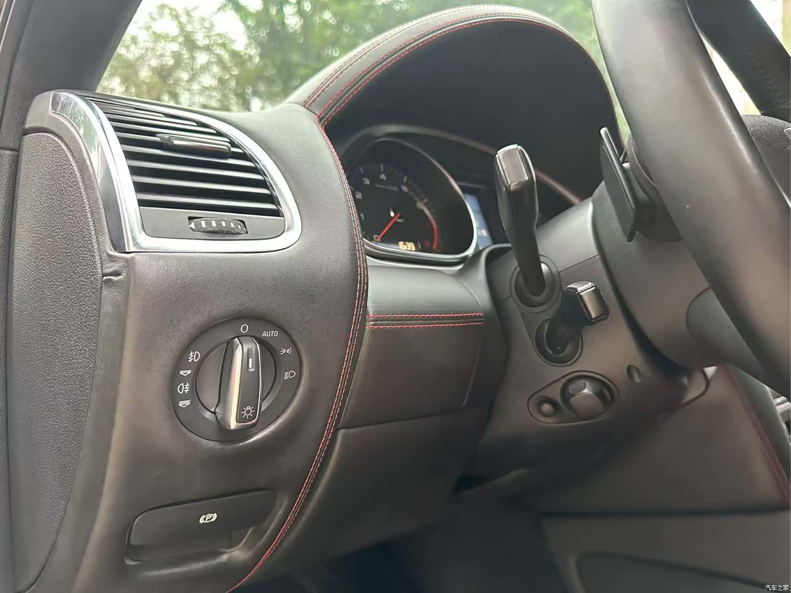 Audi Q7, 2013 15