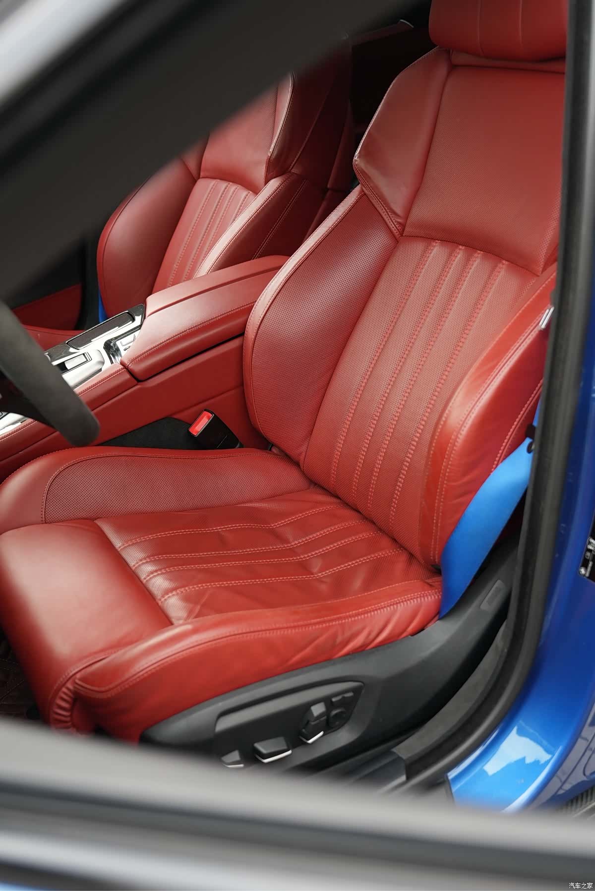 BMW M5, 2014 8