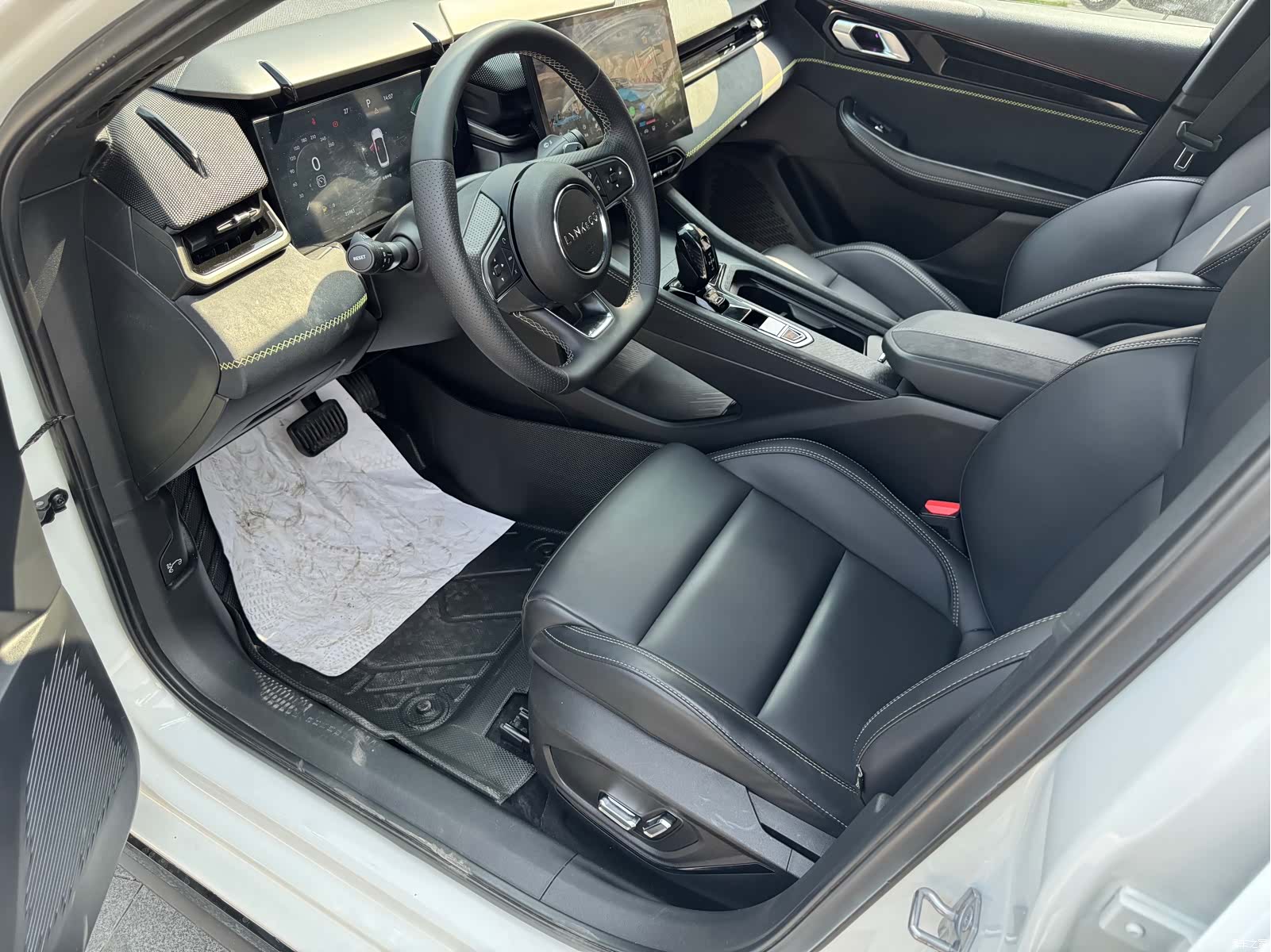 Lynk & Co 02, 2023 9