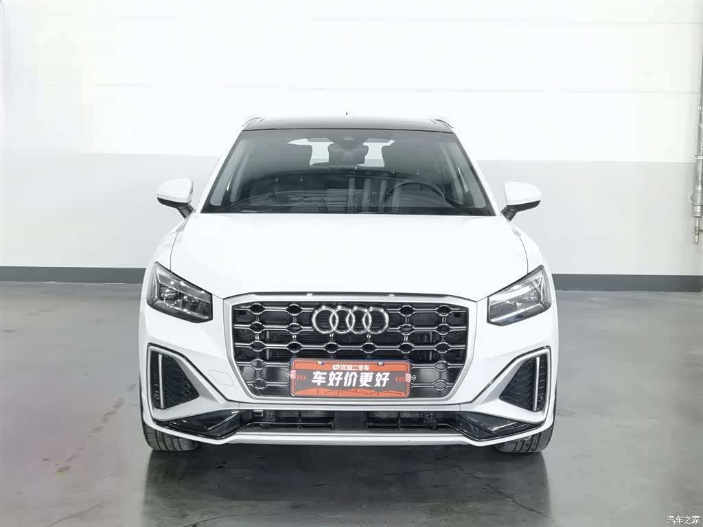 Audi Q2L, 2024 3
