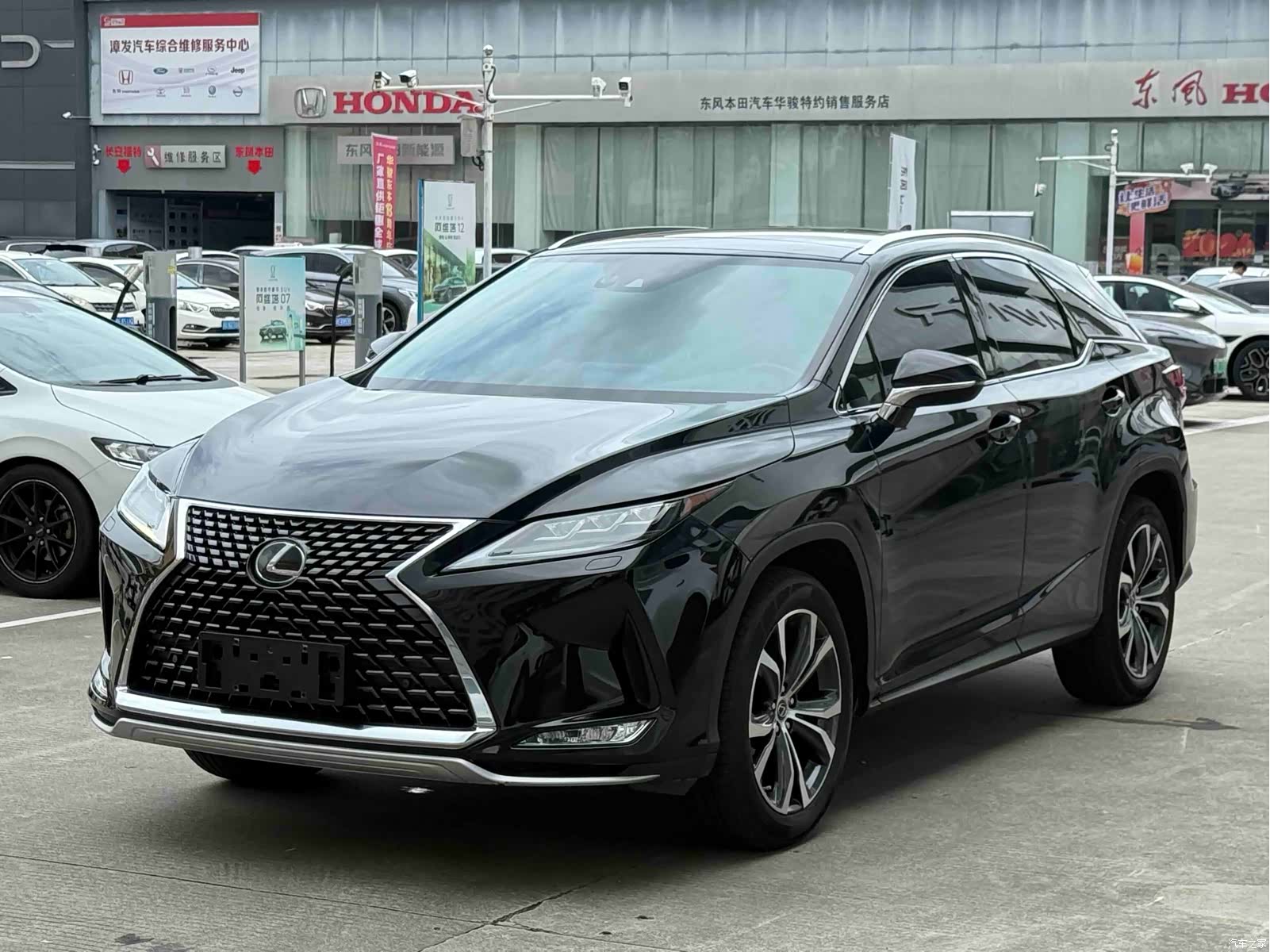 Lexus RX, 2022 3
