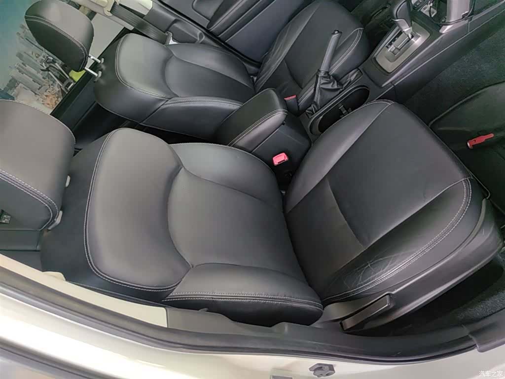 Subaru Forester, 2015 25