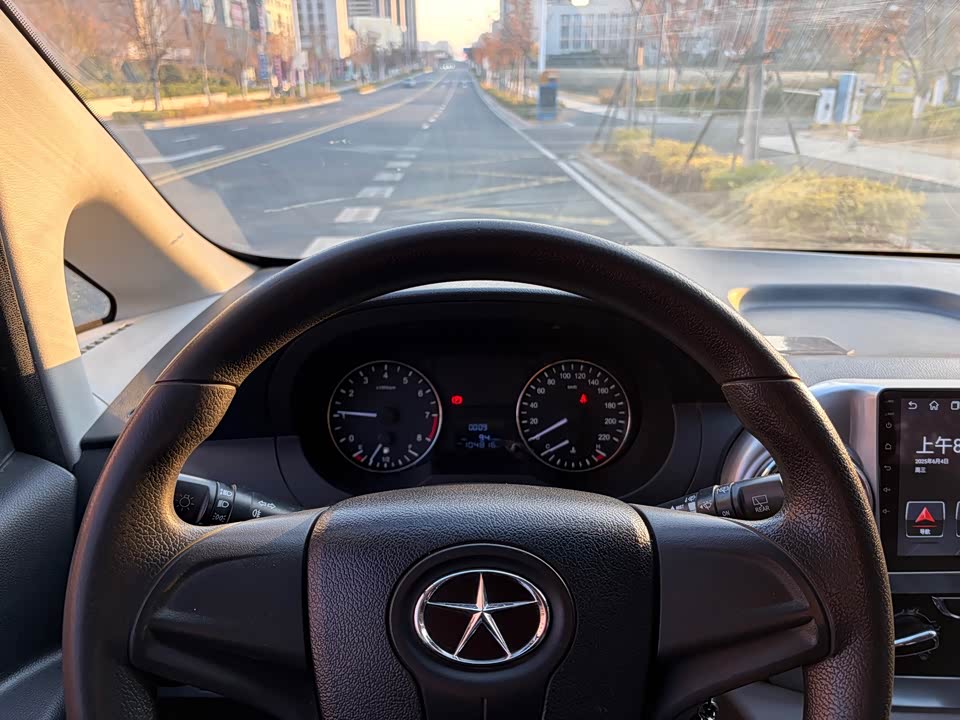 JAC Refine Ruifeng M3