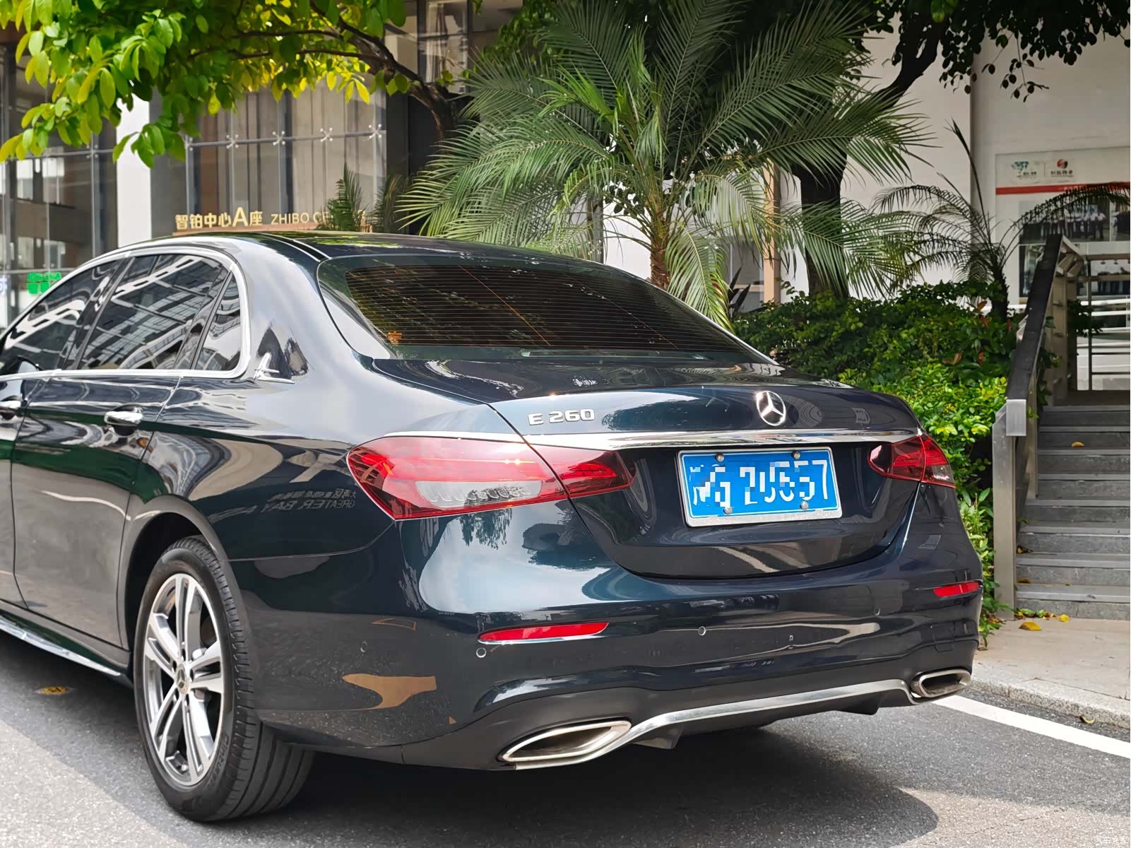 Mercedes-Benz E-Class, 2022 9