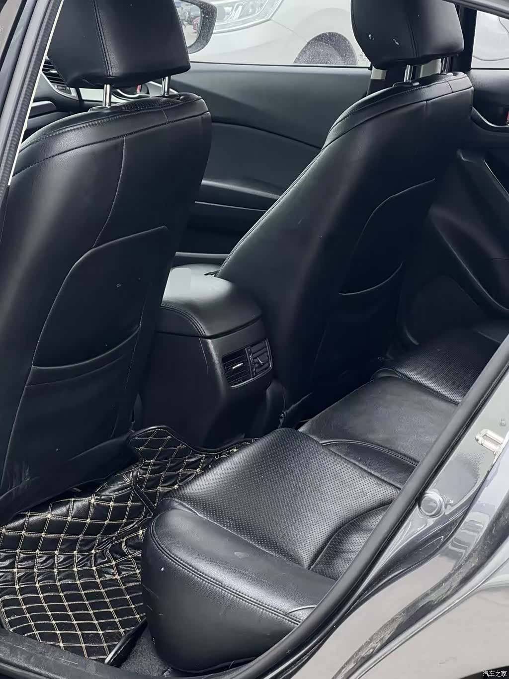 Mazda Mazda3, 2019 17