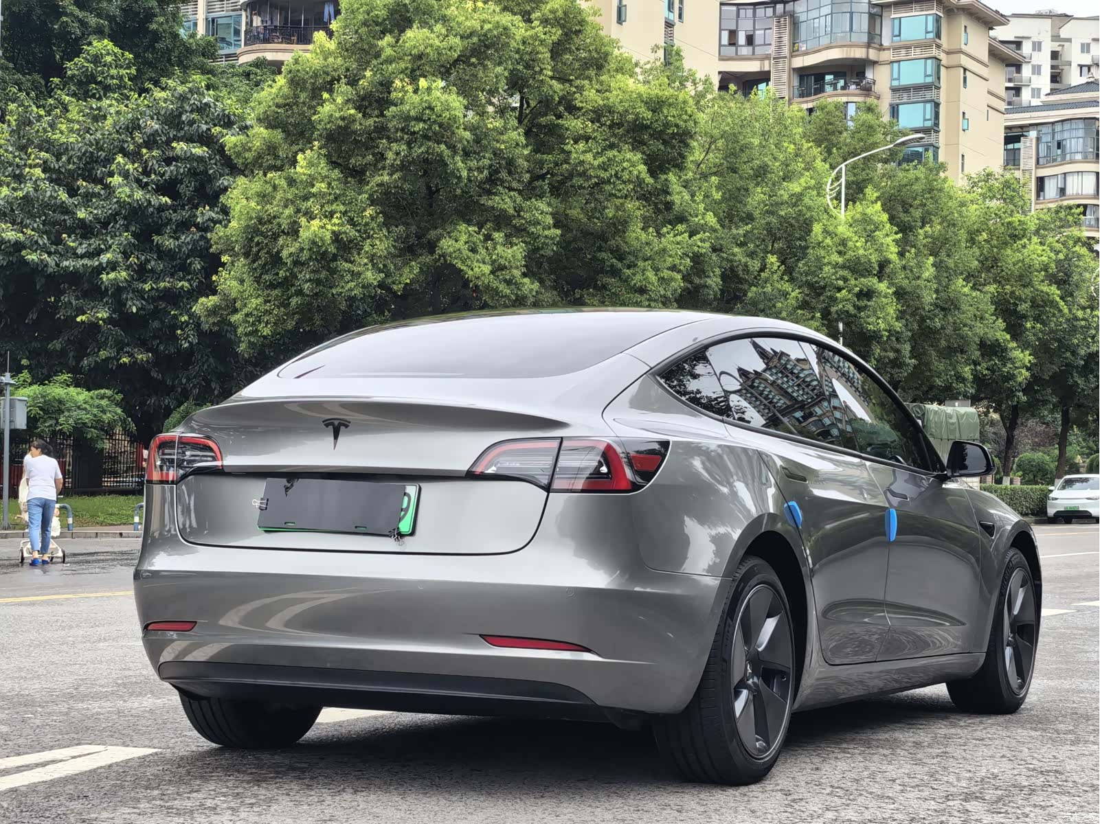 Tesla Model 3, 2023 13