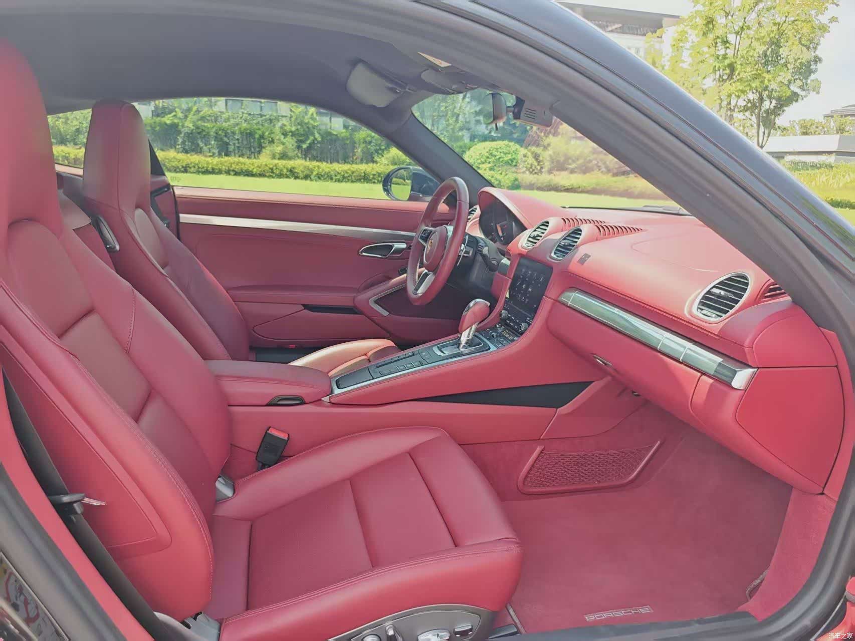 Porsche Cayman, 2023 13