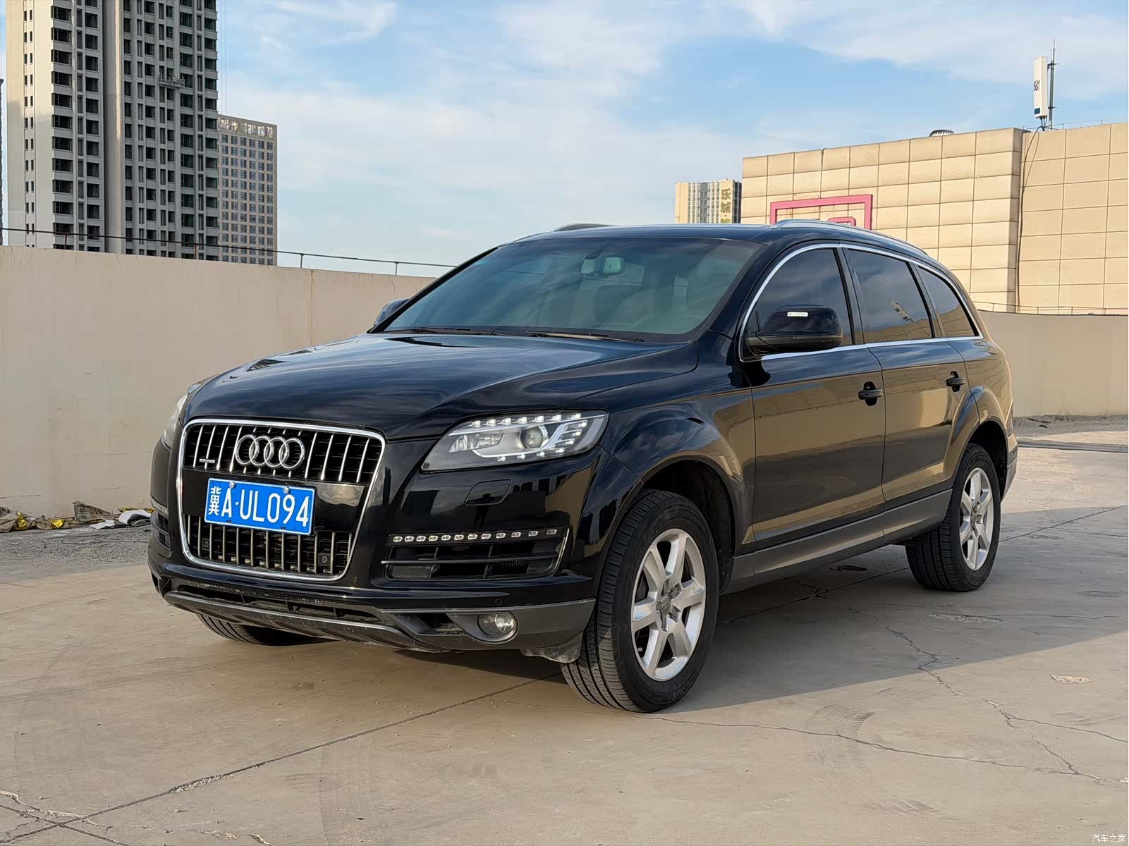 Audi Q7, 2014 1