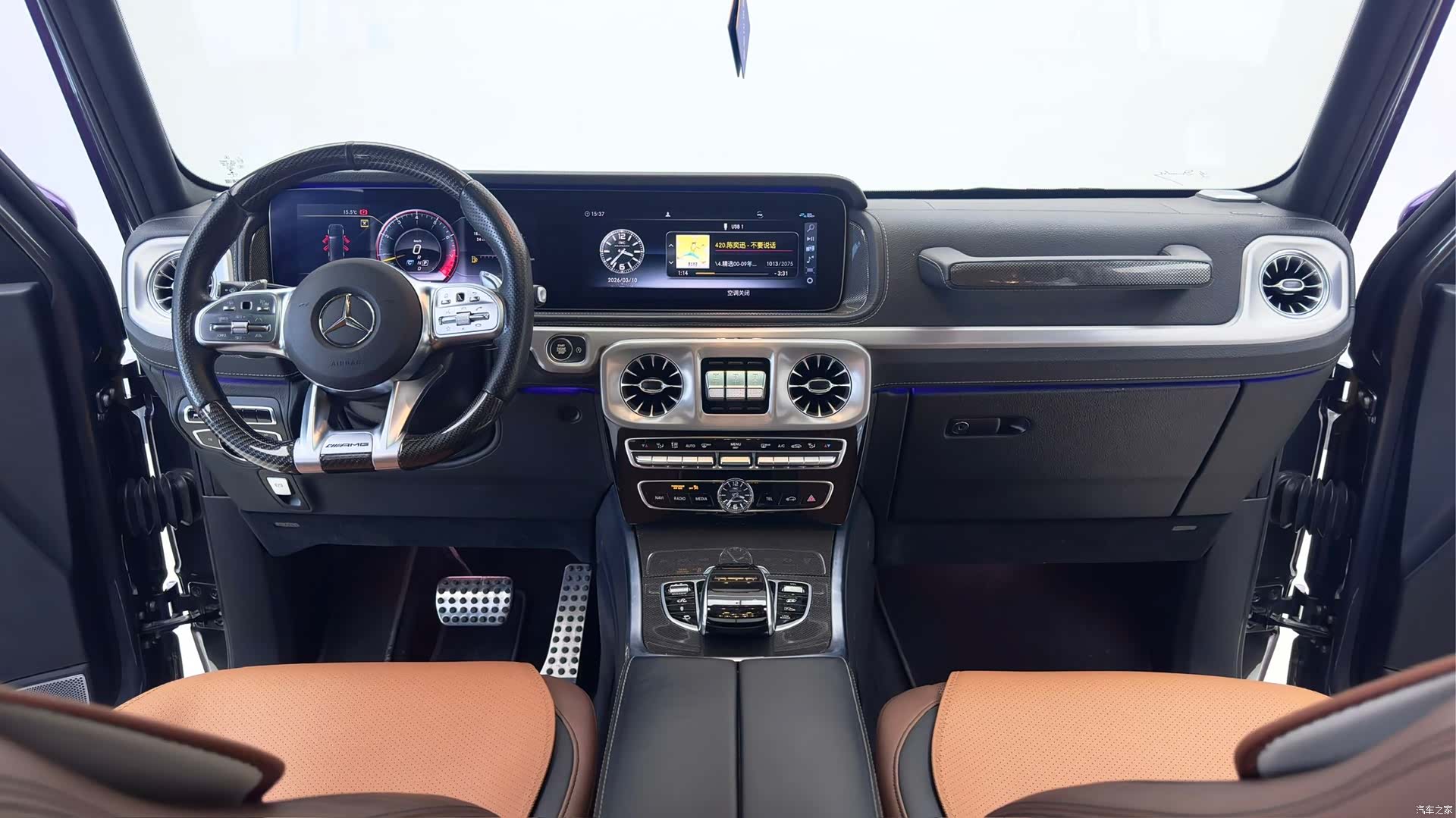 Mercedes-Benz G-Class, 2019 16