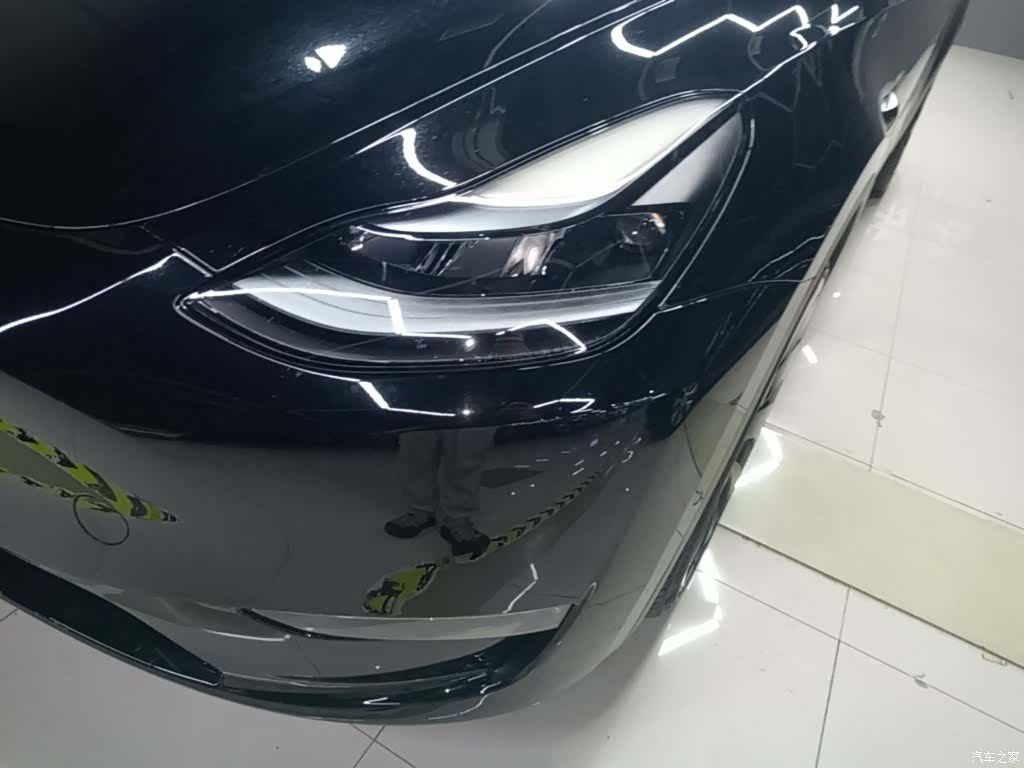 Tesla Model Y, 2023 24