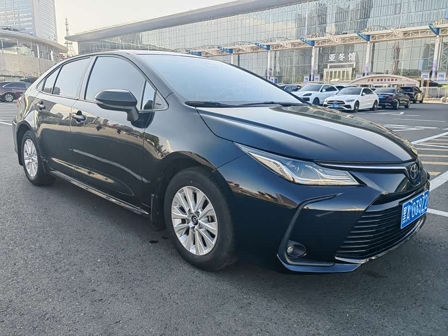 Toyota Corolla 2022, фото 3