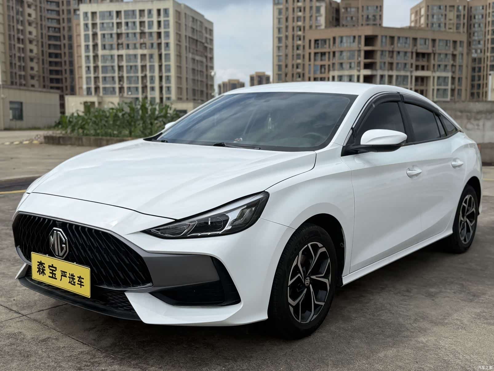 MG MG5, 2025 1