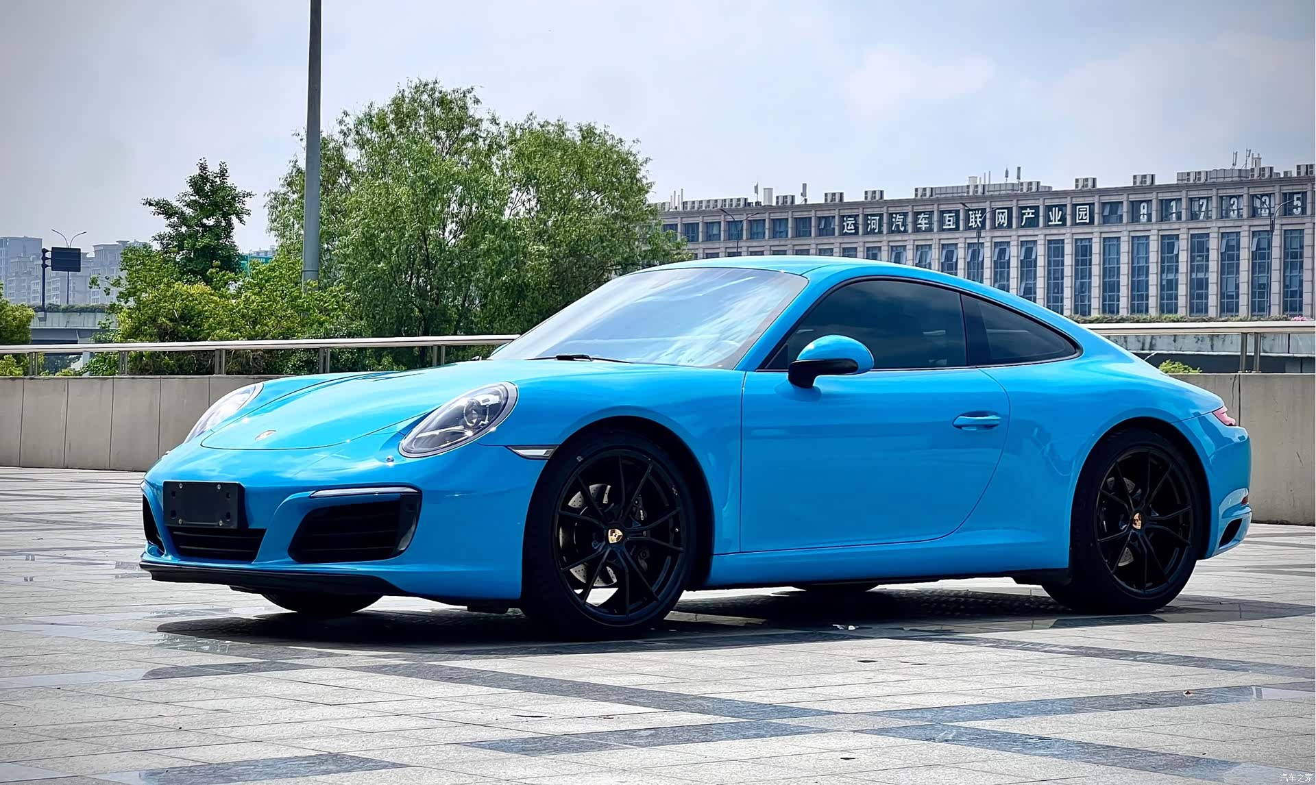 Porsche 911, 2017 1