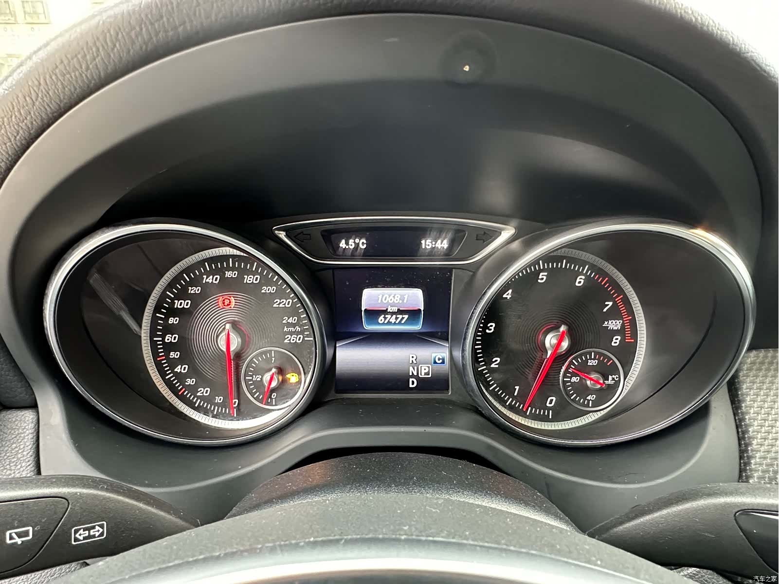 Mercedes-Benz GLA, 2019 12