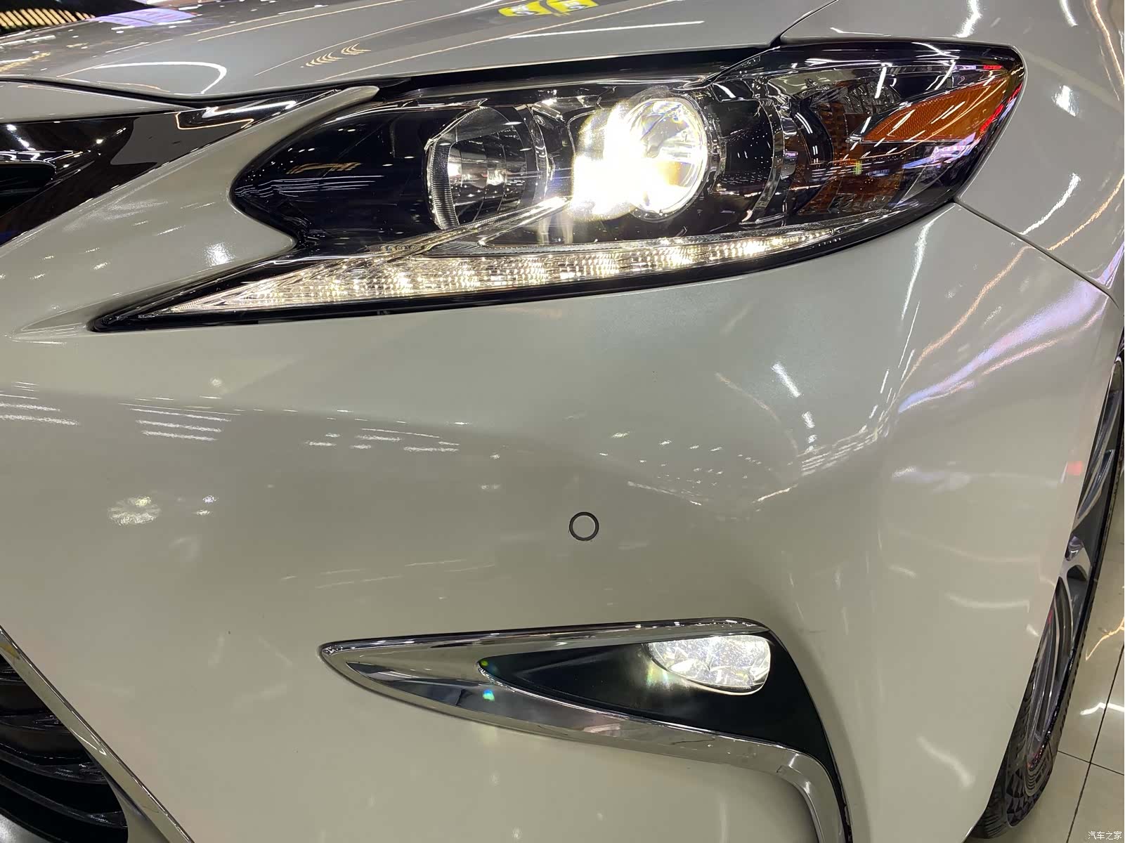 Lexus ES, 2017 17