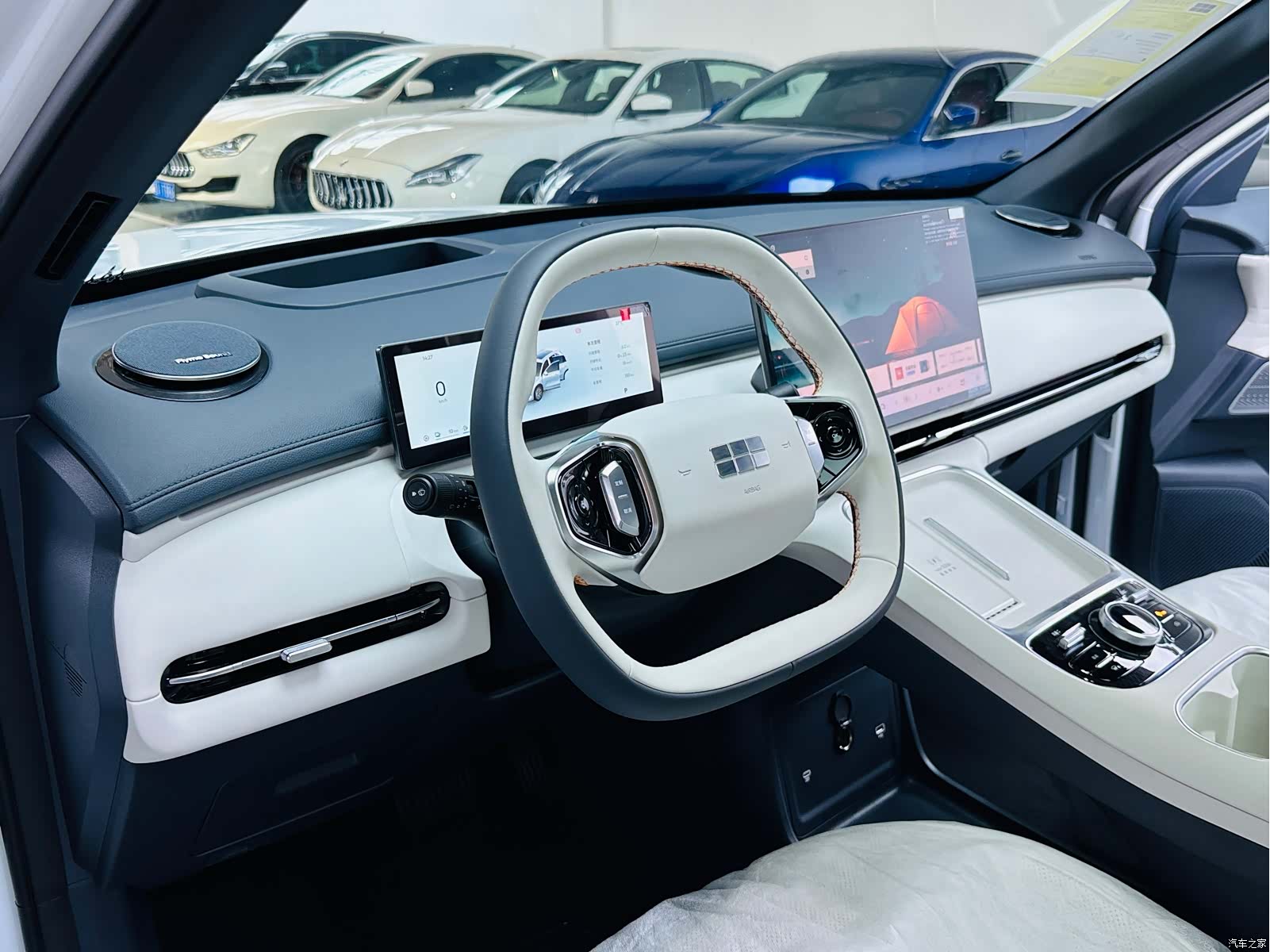 Geely 7, 2026 все фото