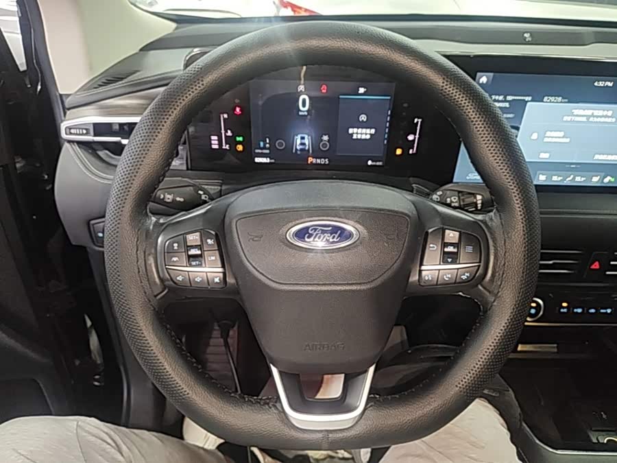 Ford Edge 2022, фото 11