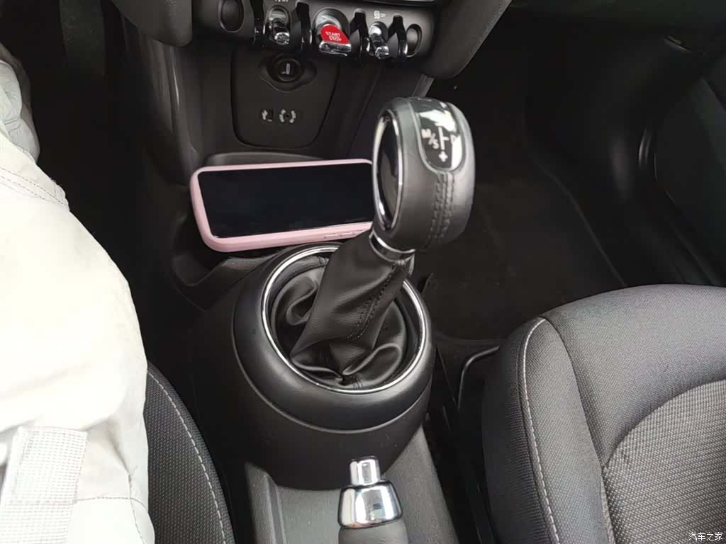 Mini ONE+, 2015 14