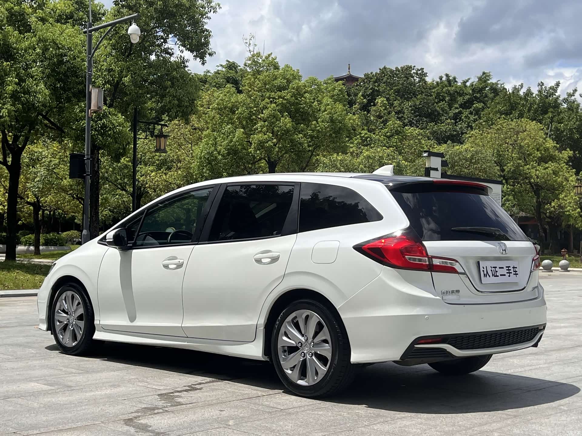 Honda Jade, 2017 9
