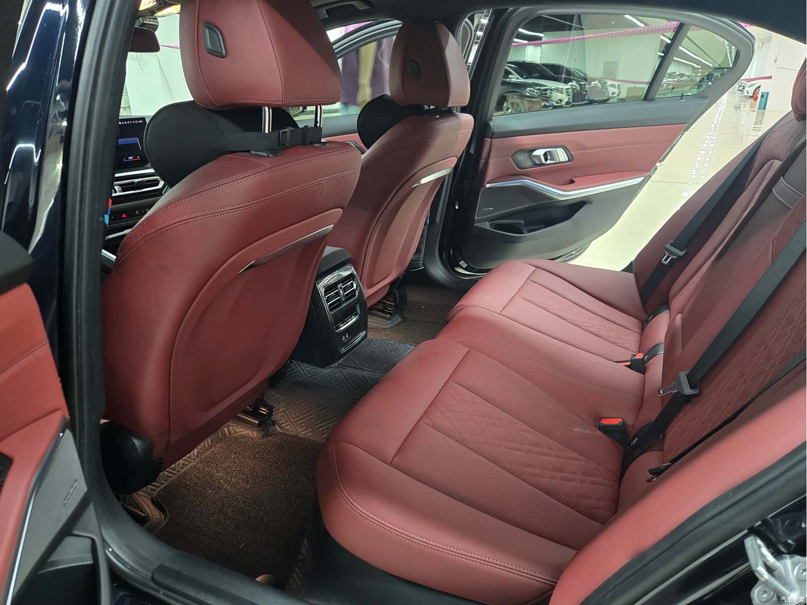 BMW 3 Series, 2023 7