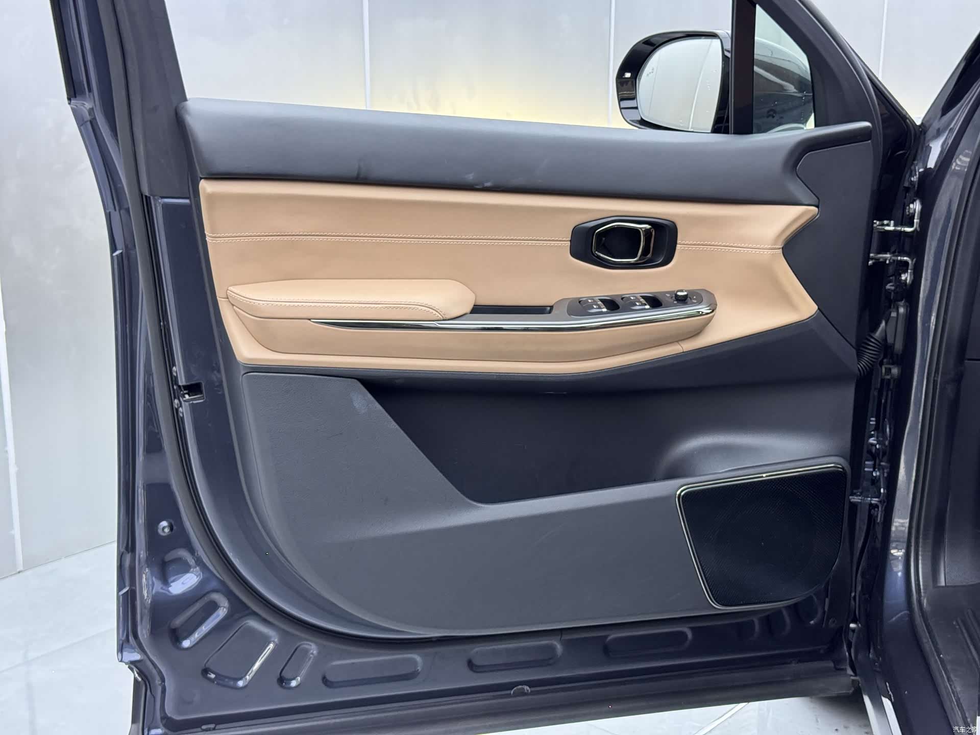 NIO ES8, 2020 9