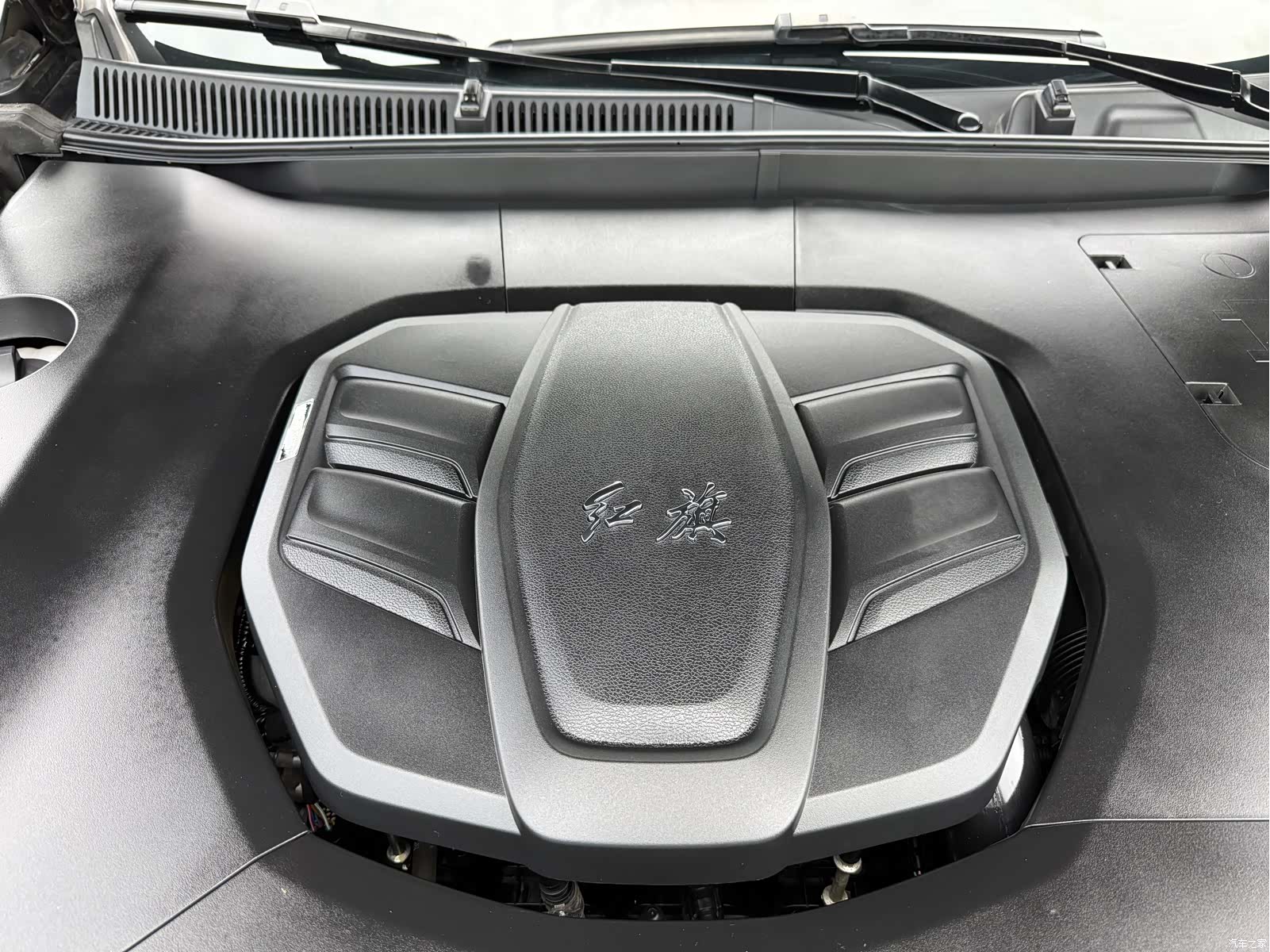 Hongqi HS5, 2023 30