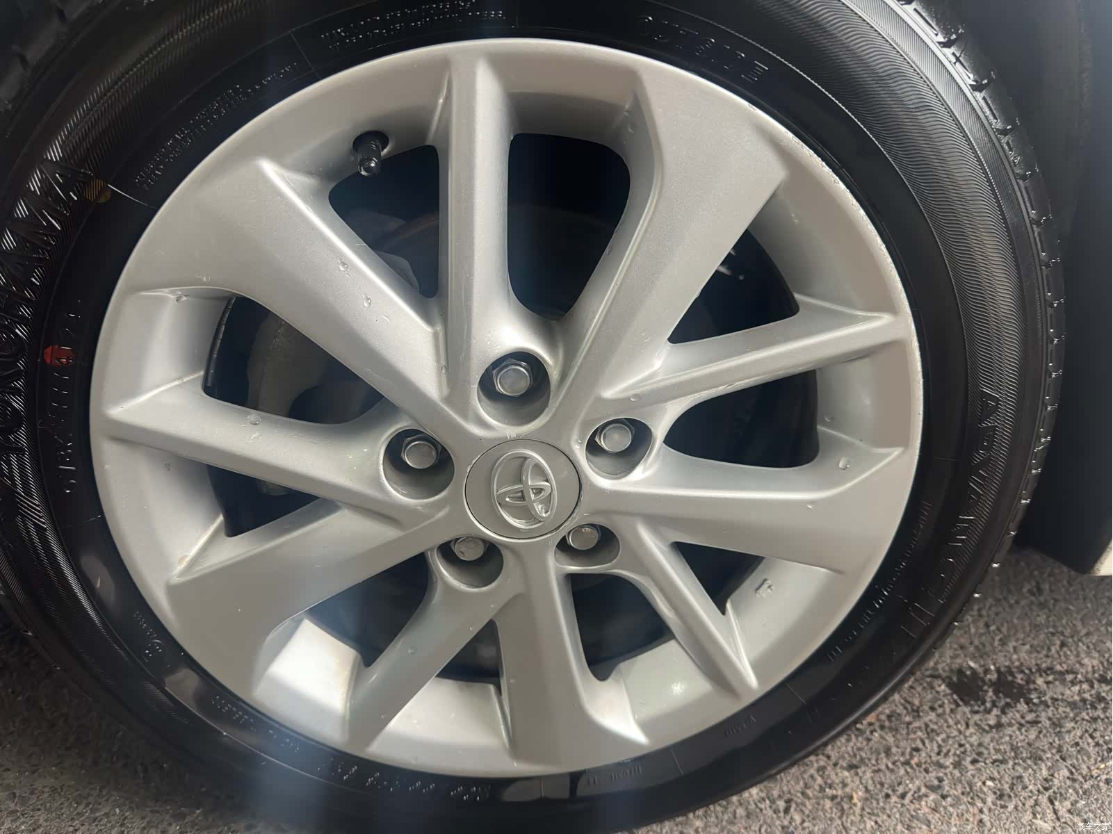 Toyota Corolla, 2016 10