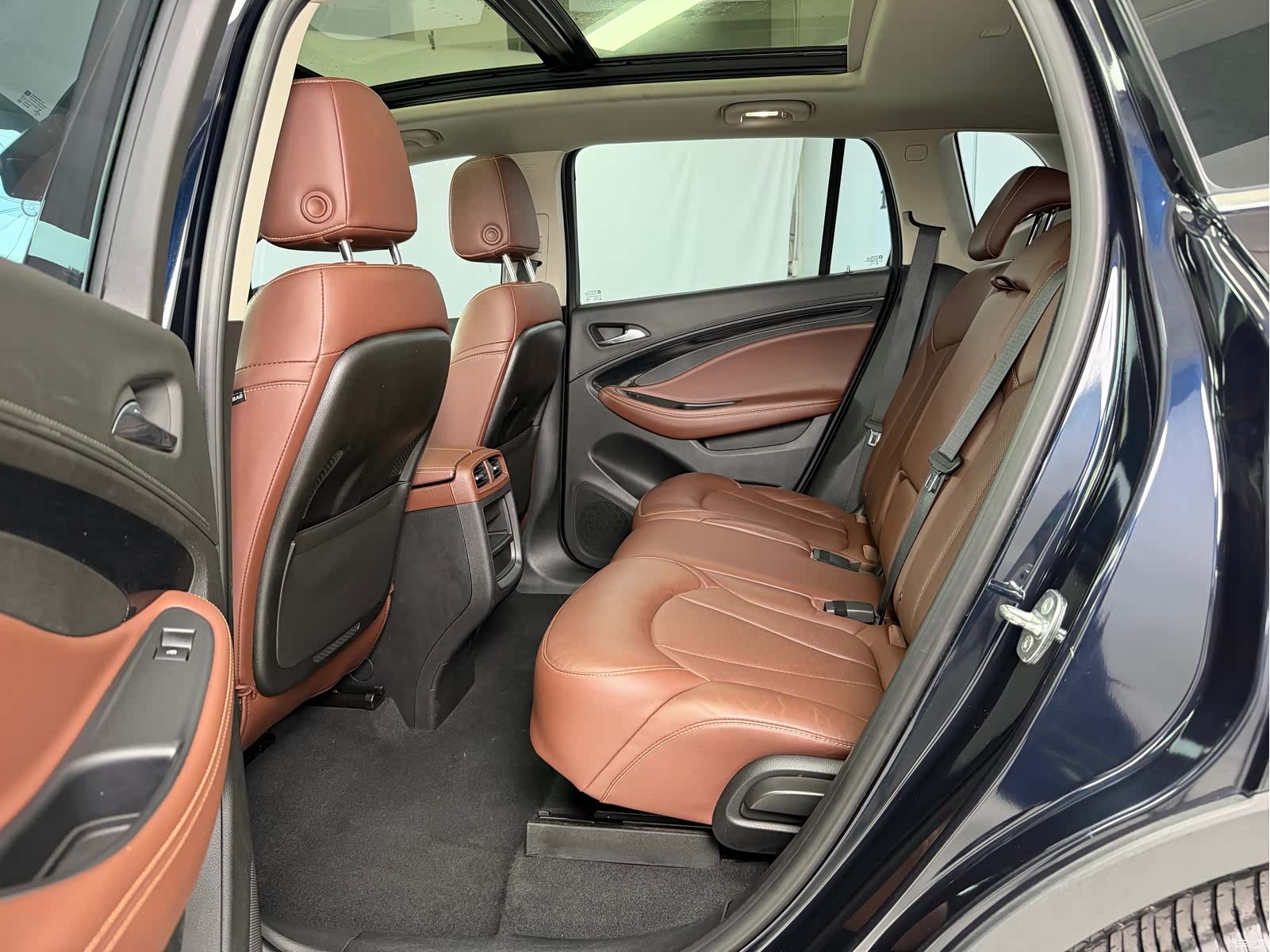 Buick Envision Plus, 2021 13