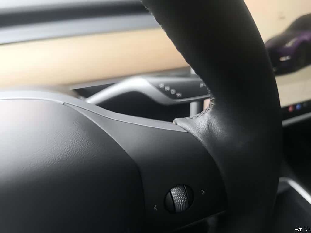 Tesla Model Y, 2022 14