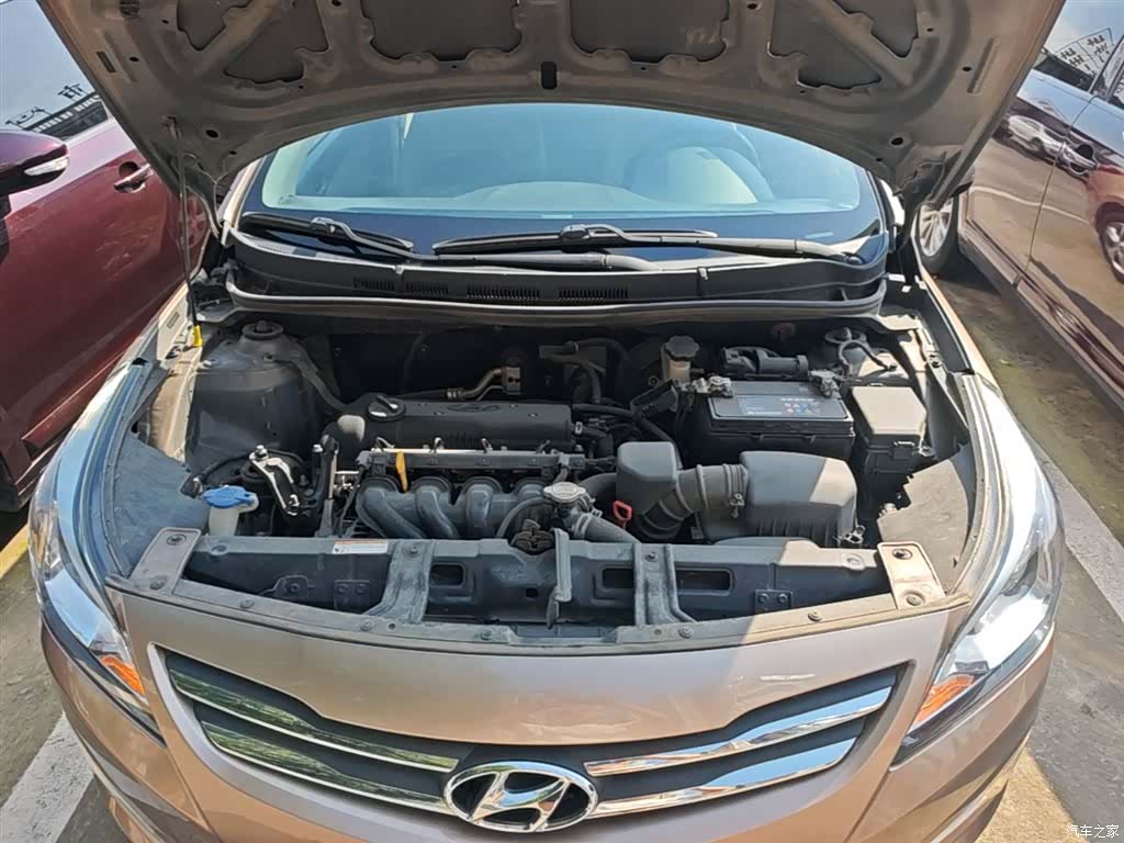 Hyundai GLS, 2016 20
