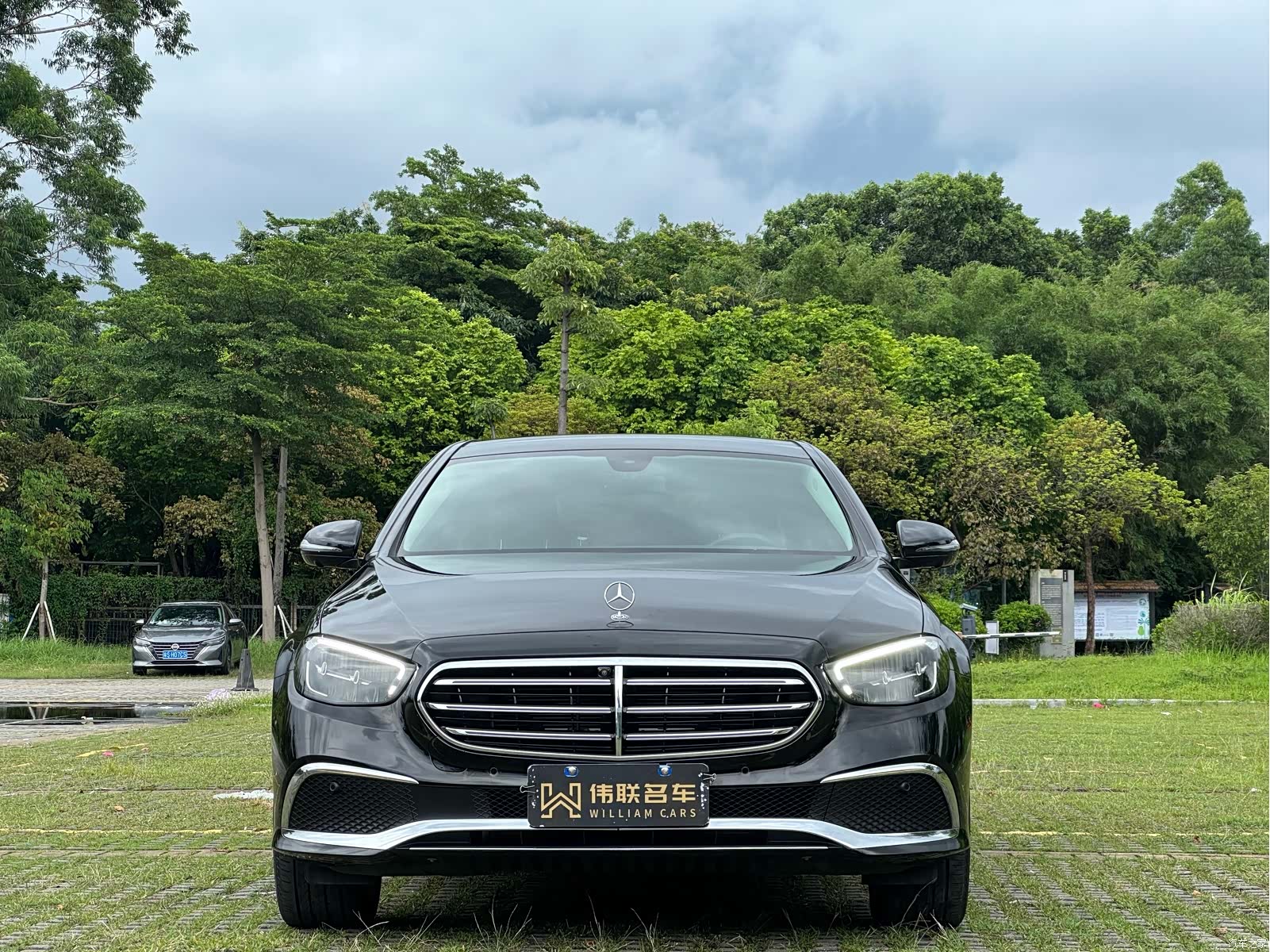 Mercedes-Benz E-Class, 2022 2