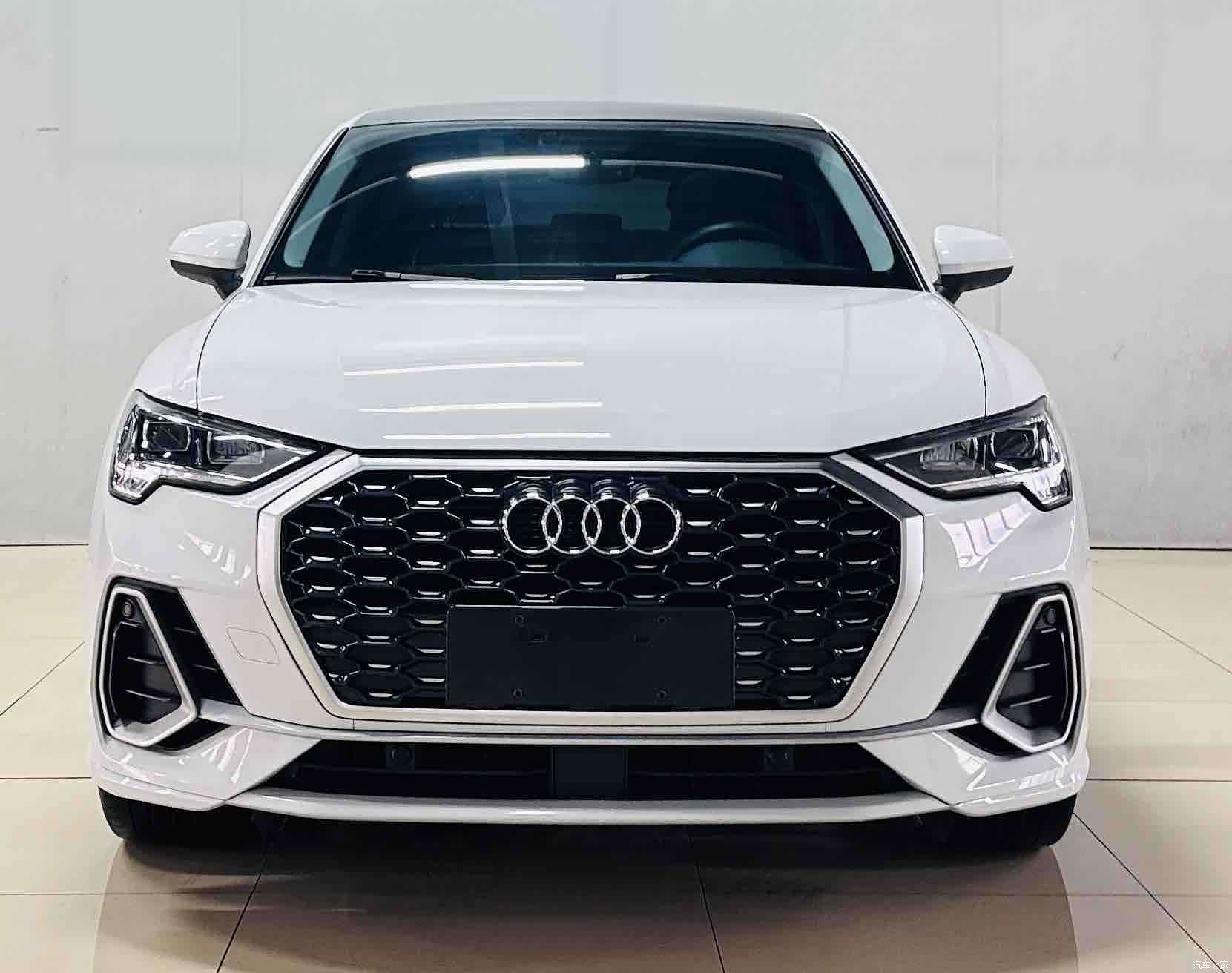 Audi Q3, 2021 2