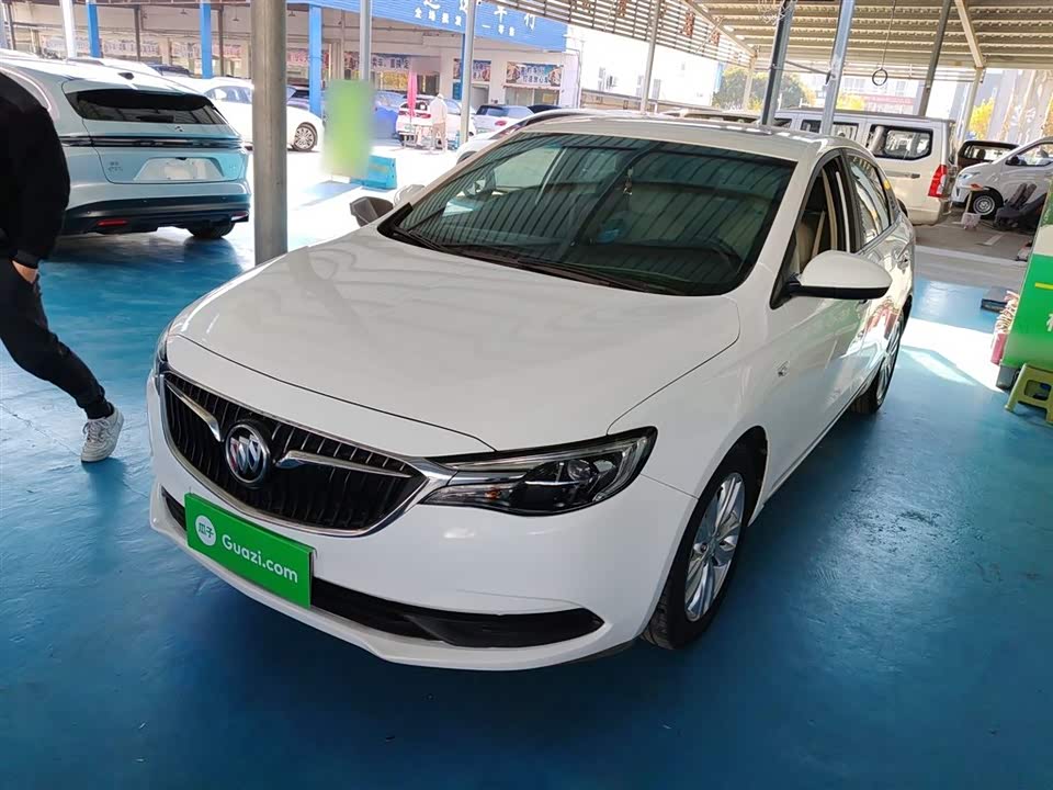 Buick Yinglang