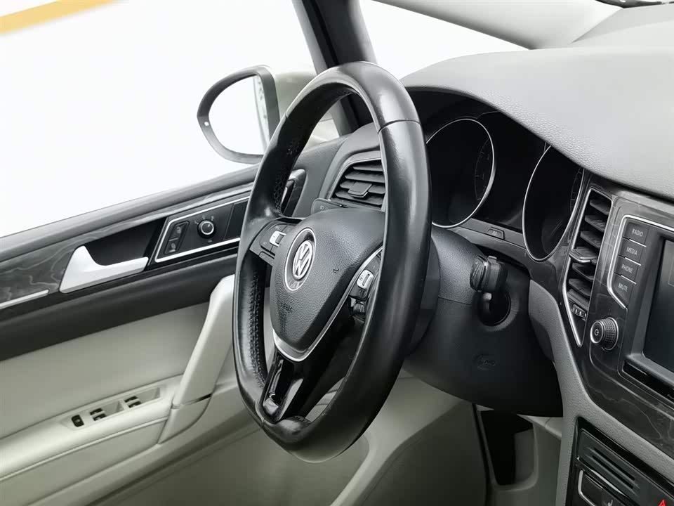 Volkswagen Golf*Jiayu