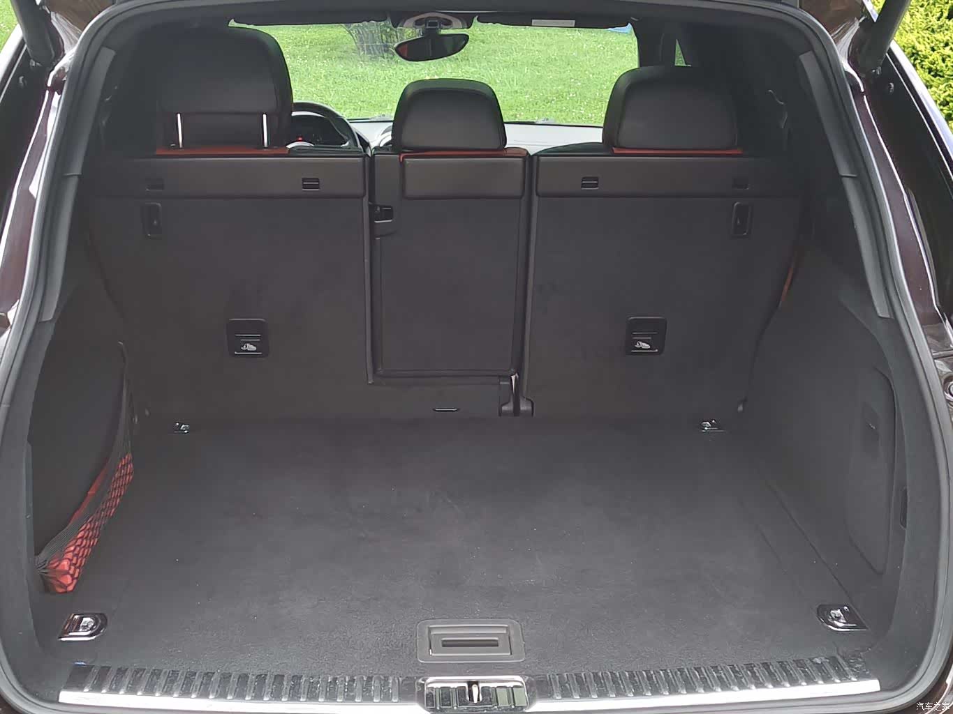 Porsche Cayenne, 2016 17