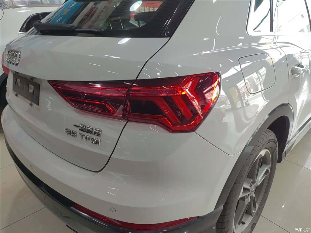 Audi Q3, 2021 24