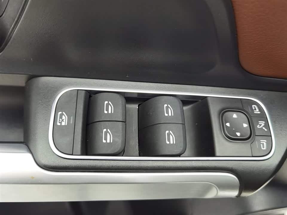 Mercedes-Benz GLB Mercedes-Benz GLB