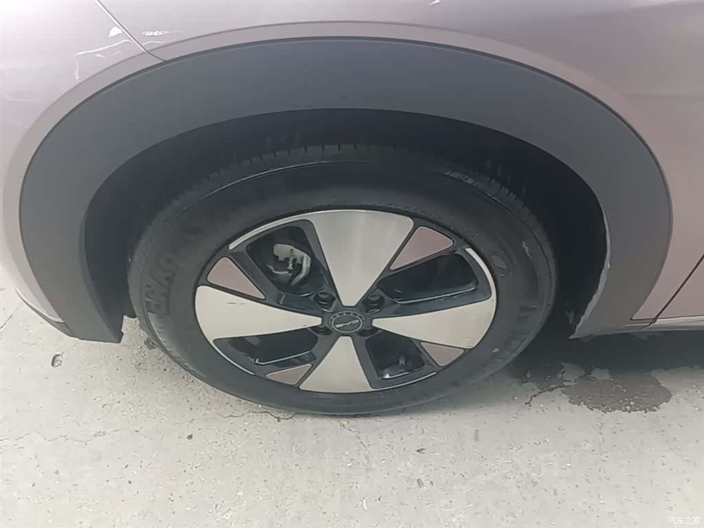 BYD Dolphin, 2023 23
