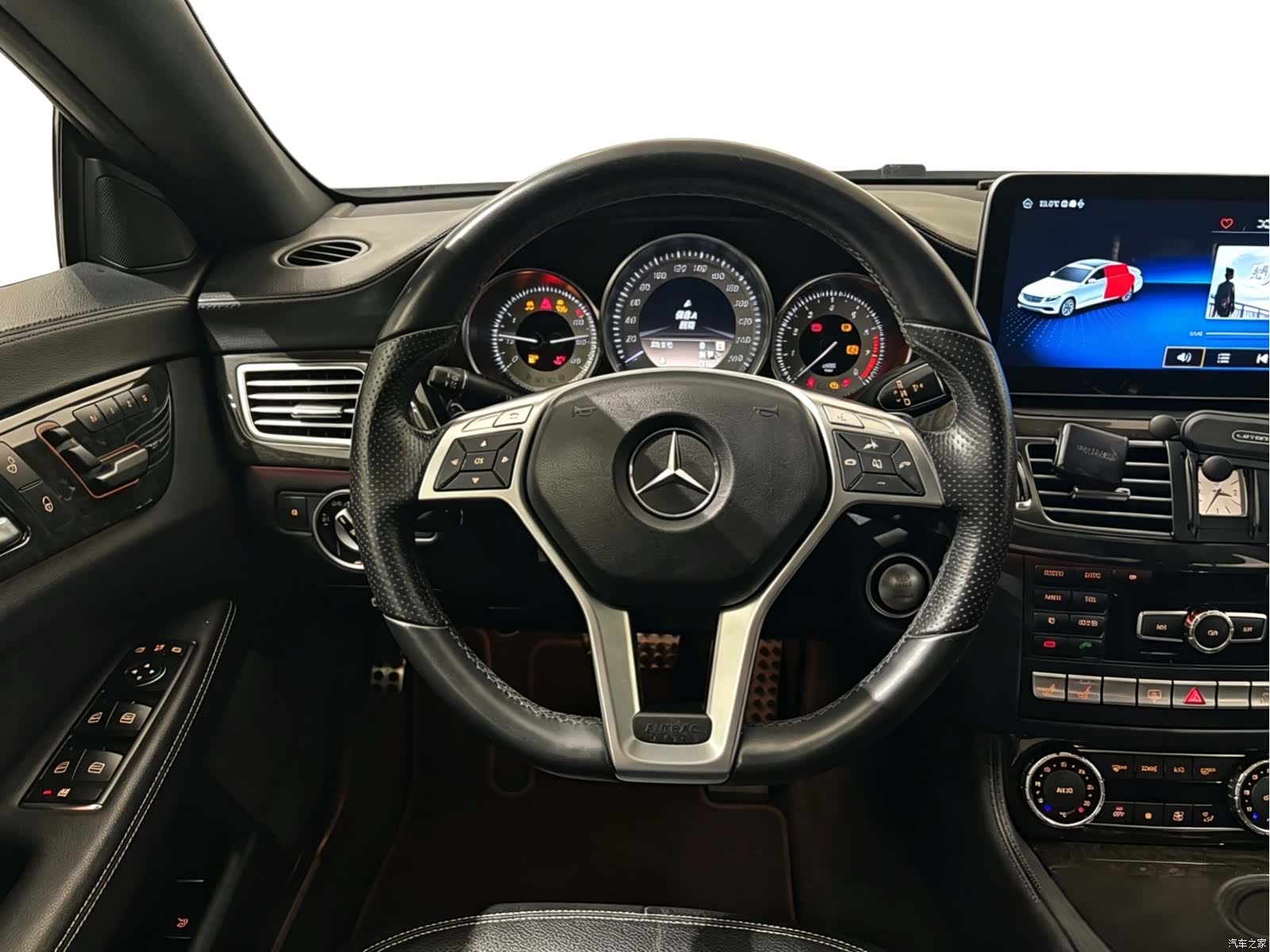 Mercedes-Benz CLS, 2013 6