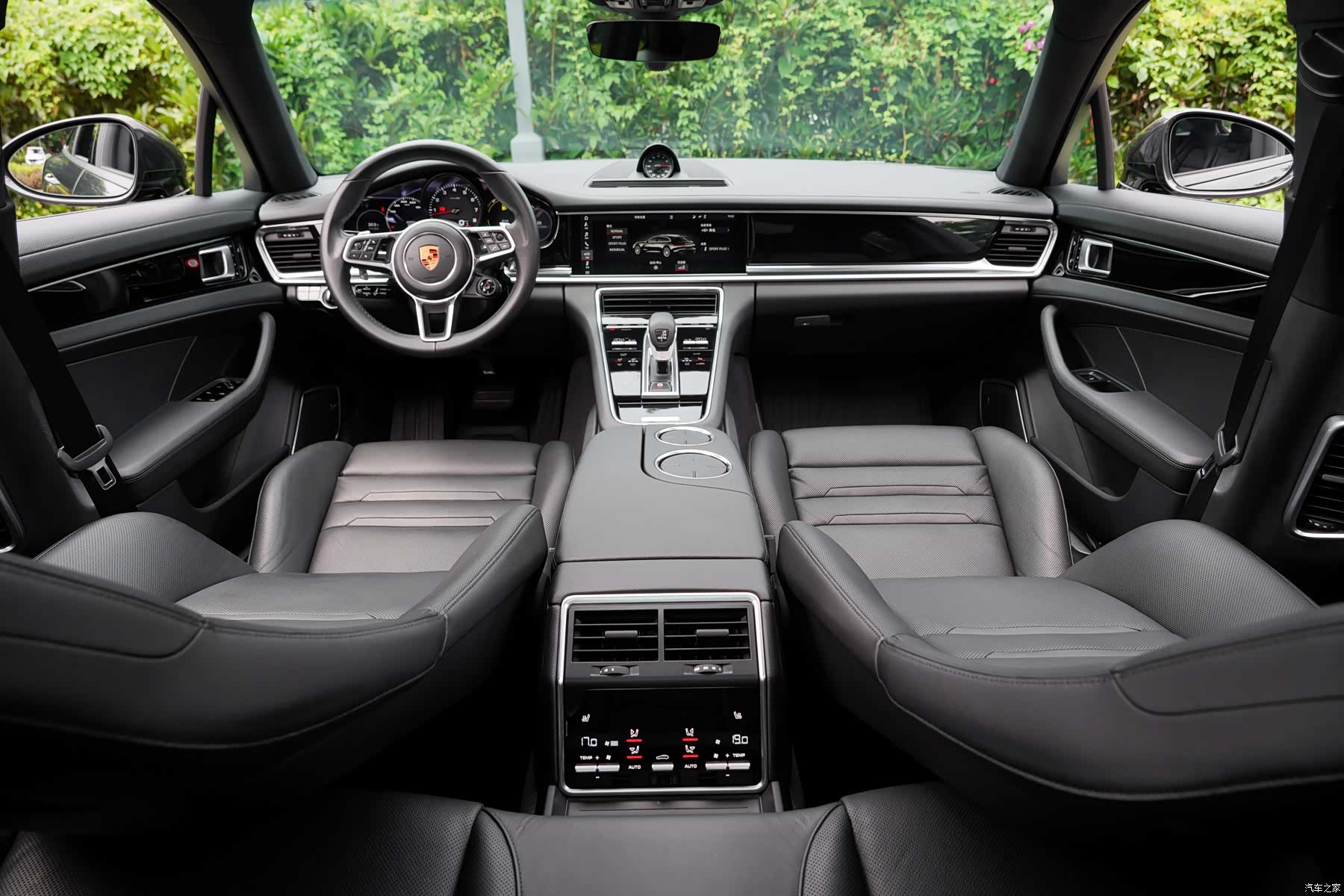 Porsche Panamera, 2018 14