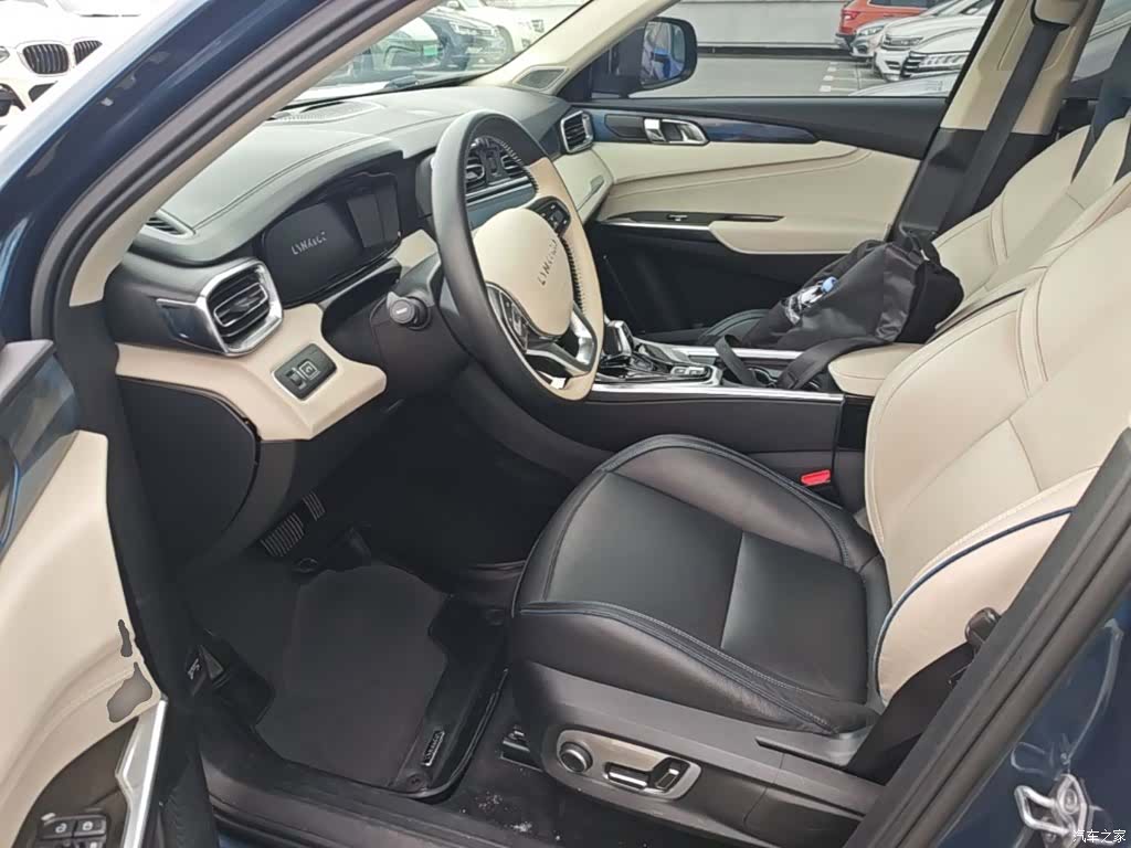 Lynk & Co 01, 2018 15