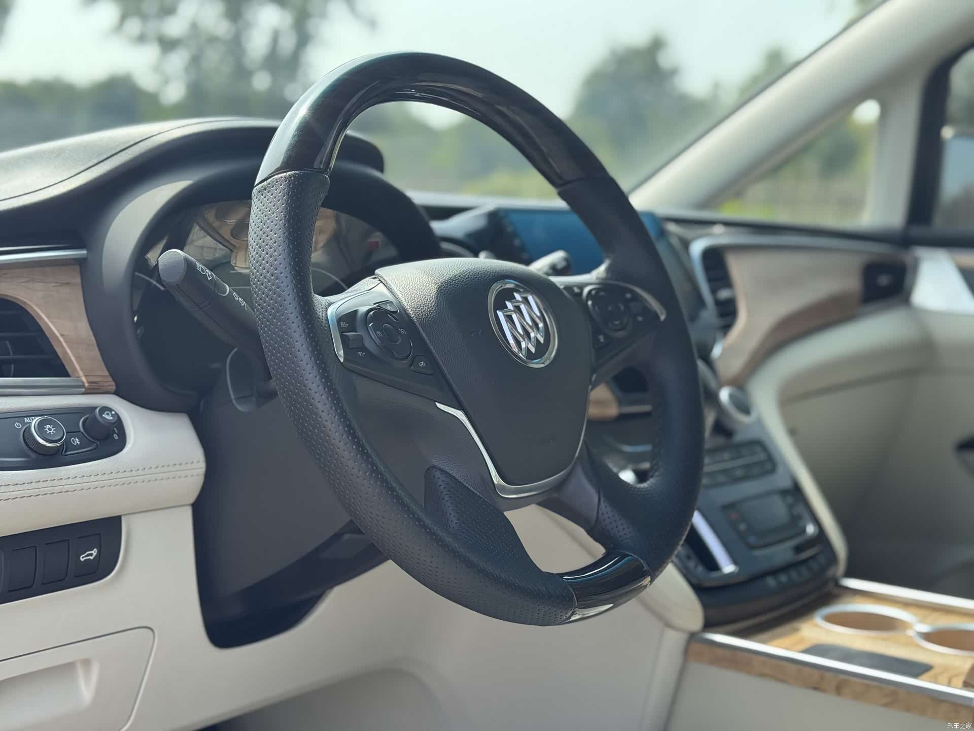 Buick GL8, 2020 19