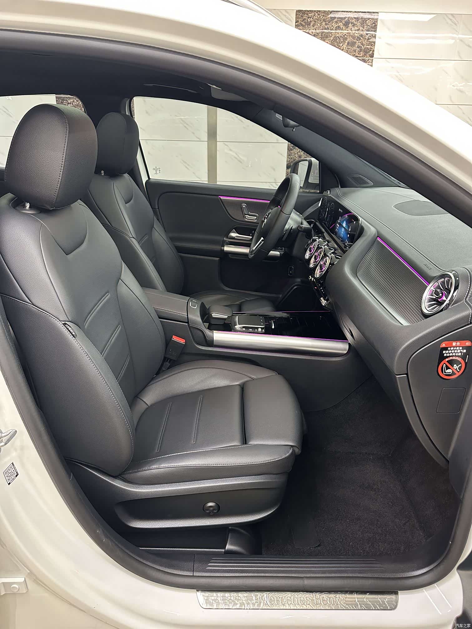 Mercedes-Benz GLA, 2022 12